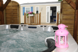 location-mobile-home-vip-spa-terrasse-jacousy
